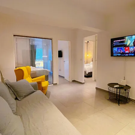Wsd Hera Luxury Stylish 2Bd Apt With City View Balcony Near Merto Athens Exterior photo