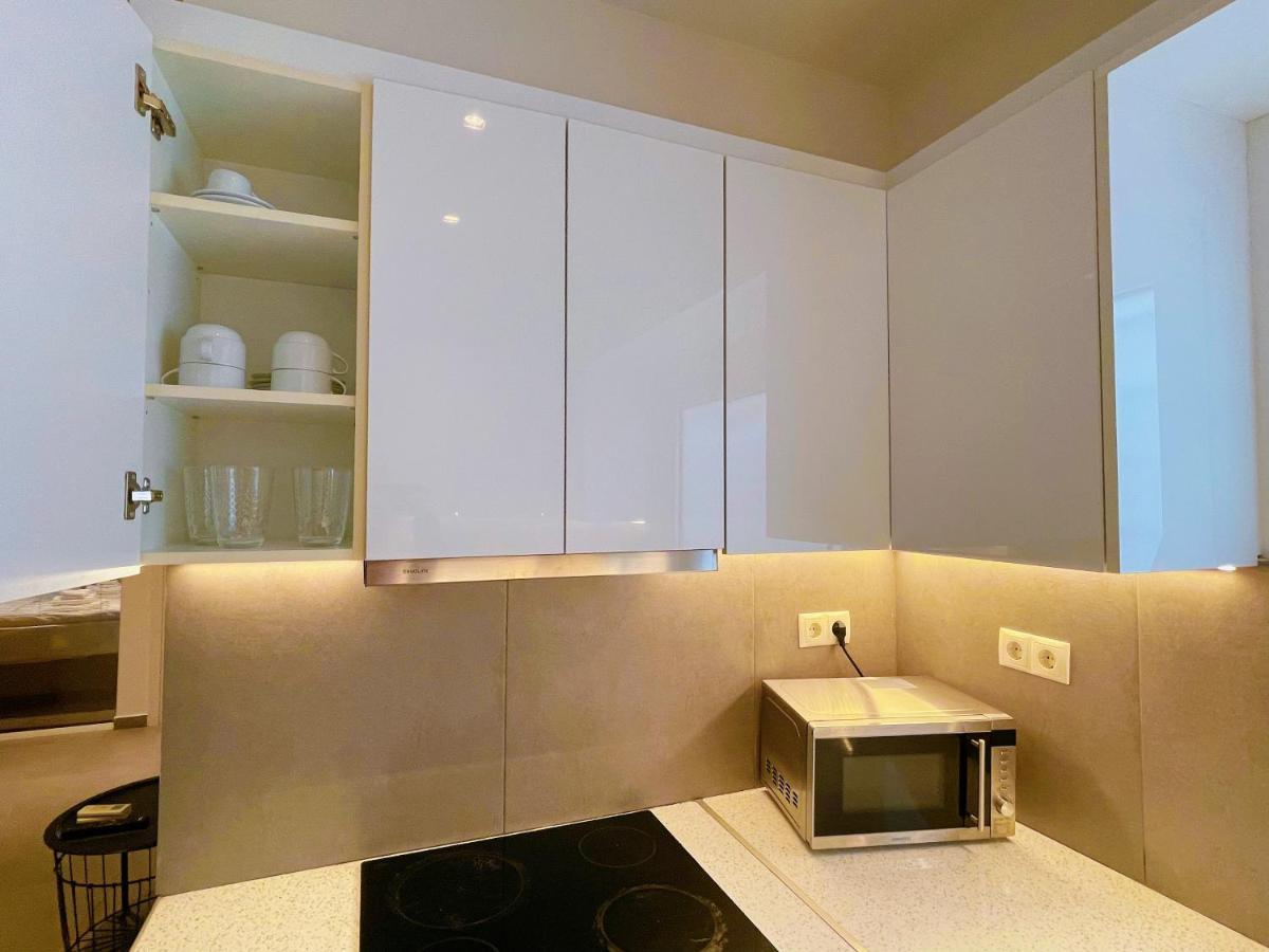 Wsd Hera Luxury Stylish 2bd With View Balcony Near Merto Apartment *
